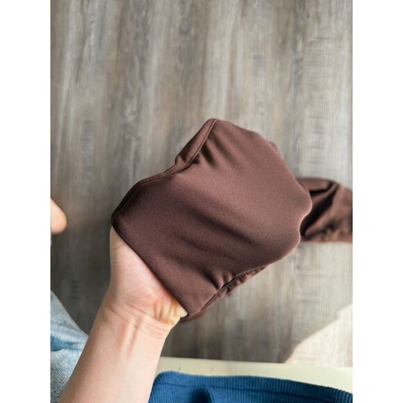 Fabletics Sweatpants - Picture 4 of 8